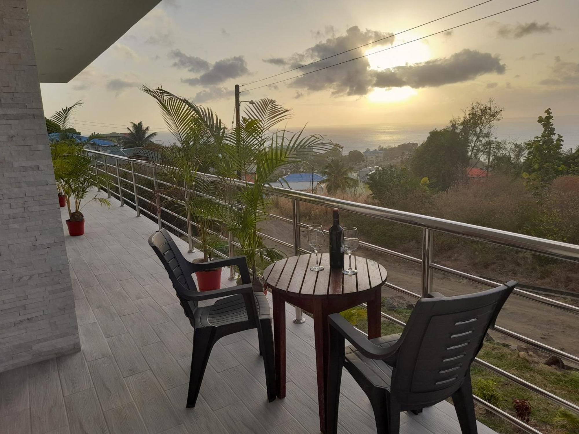 Serenity Seaview Suite Anse La Raye Εξωτερικό φωτογραφία